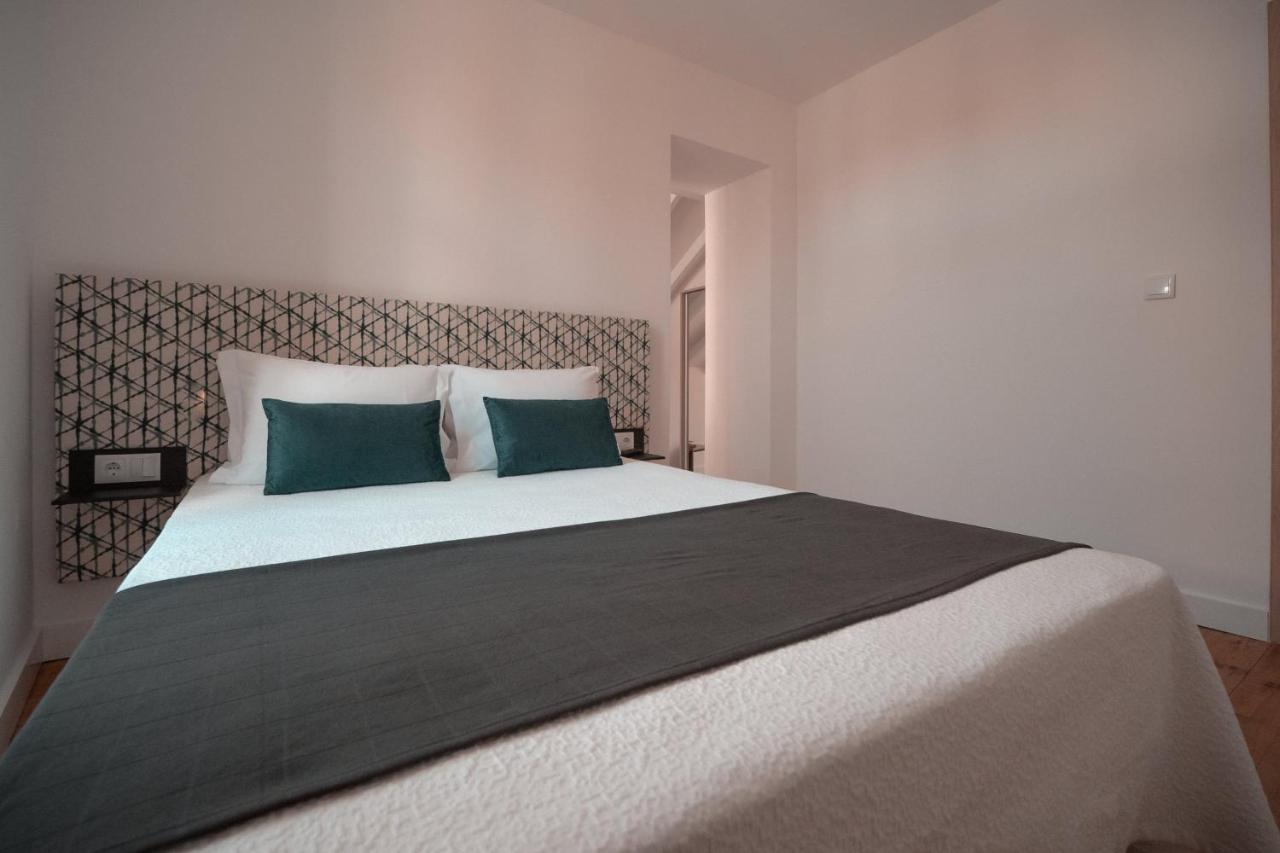 Harbour49 - Aveiro Flats & Suites Extérieur photo